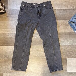 Madewell the perfect vintage straight jean size 32